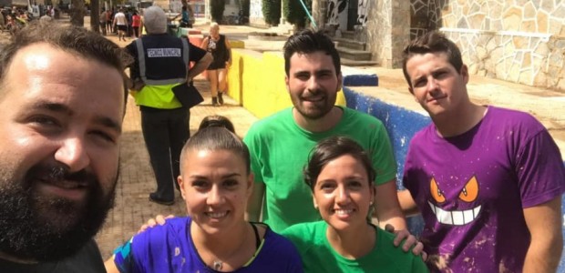 Los jóvenes de NNGG participan como voluntarios en actividades de limpieza tras el temporal DANA