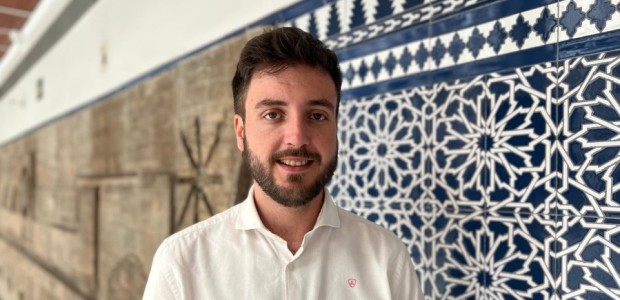 “El Gobierno de López Miras devuelve a los jóvenes con deducciones fiscales y ayudas reales lo que Pedro Sánchez les quita”